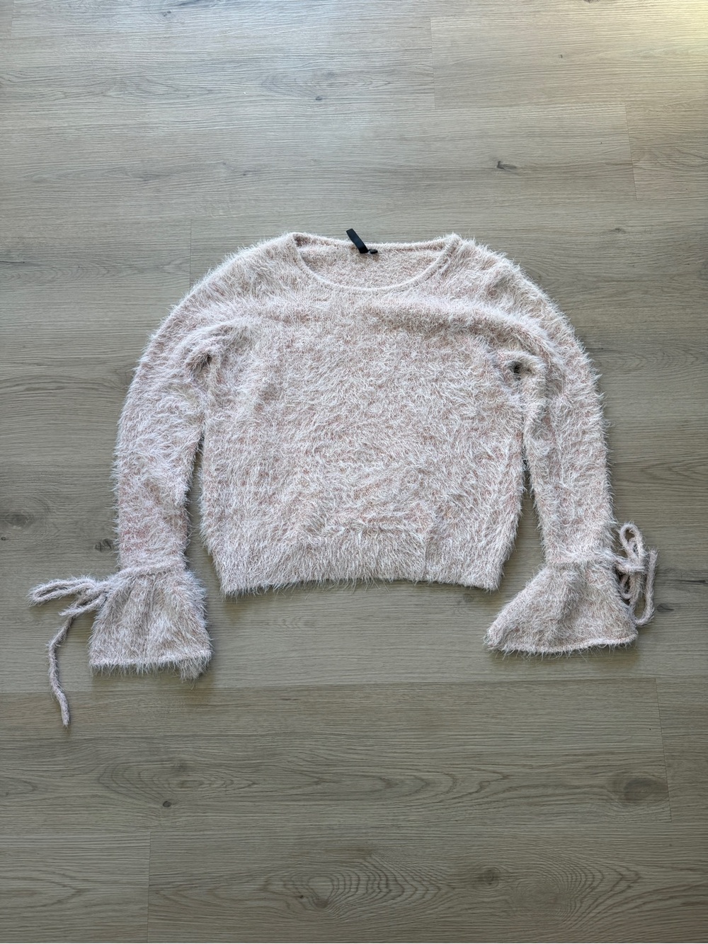 L.O.V. Pink White Fuzzy Eyelash Knit Bell Sleeve Tie Cuff Sweater Women’s Small